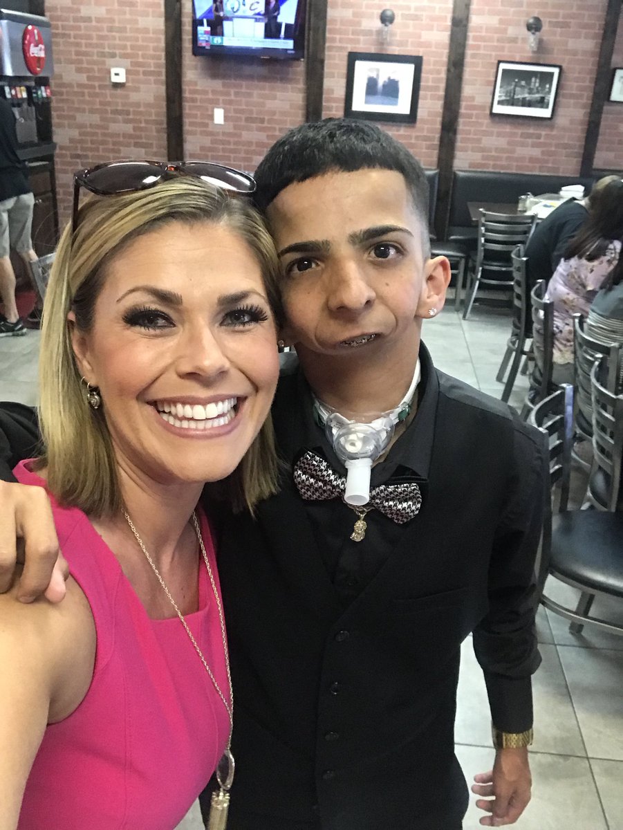 RachelColeTV's tweet photo. Meet #Isaiah tonight on #12News at 10!! #Music #Motivator #Graduate #Rapper #Inspiring #ApolloHS @isaiahacoata50 https://t.co/ZMm46vioui