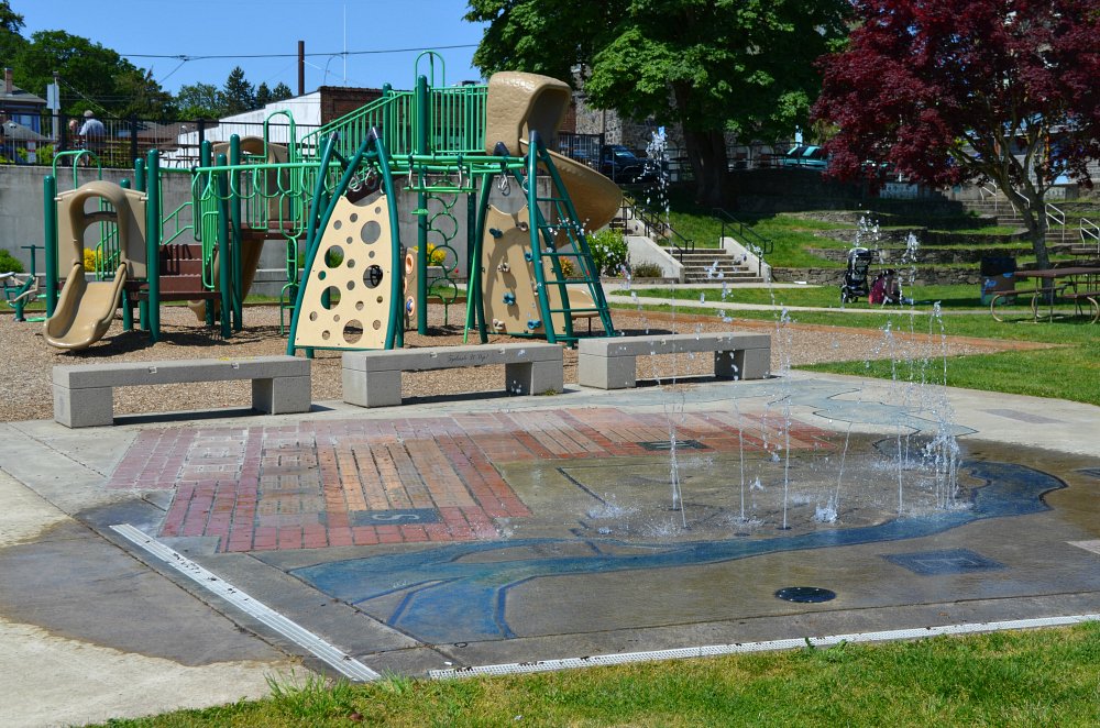 sthelens's tweet image. We know everyone has been eagerly awaiting the splash pad to open for the season. We have some more maintenance to complete, but we're hoping it's on by the end of this week (we'll let you know when it is!).