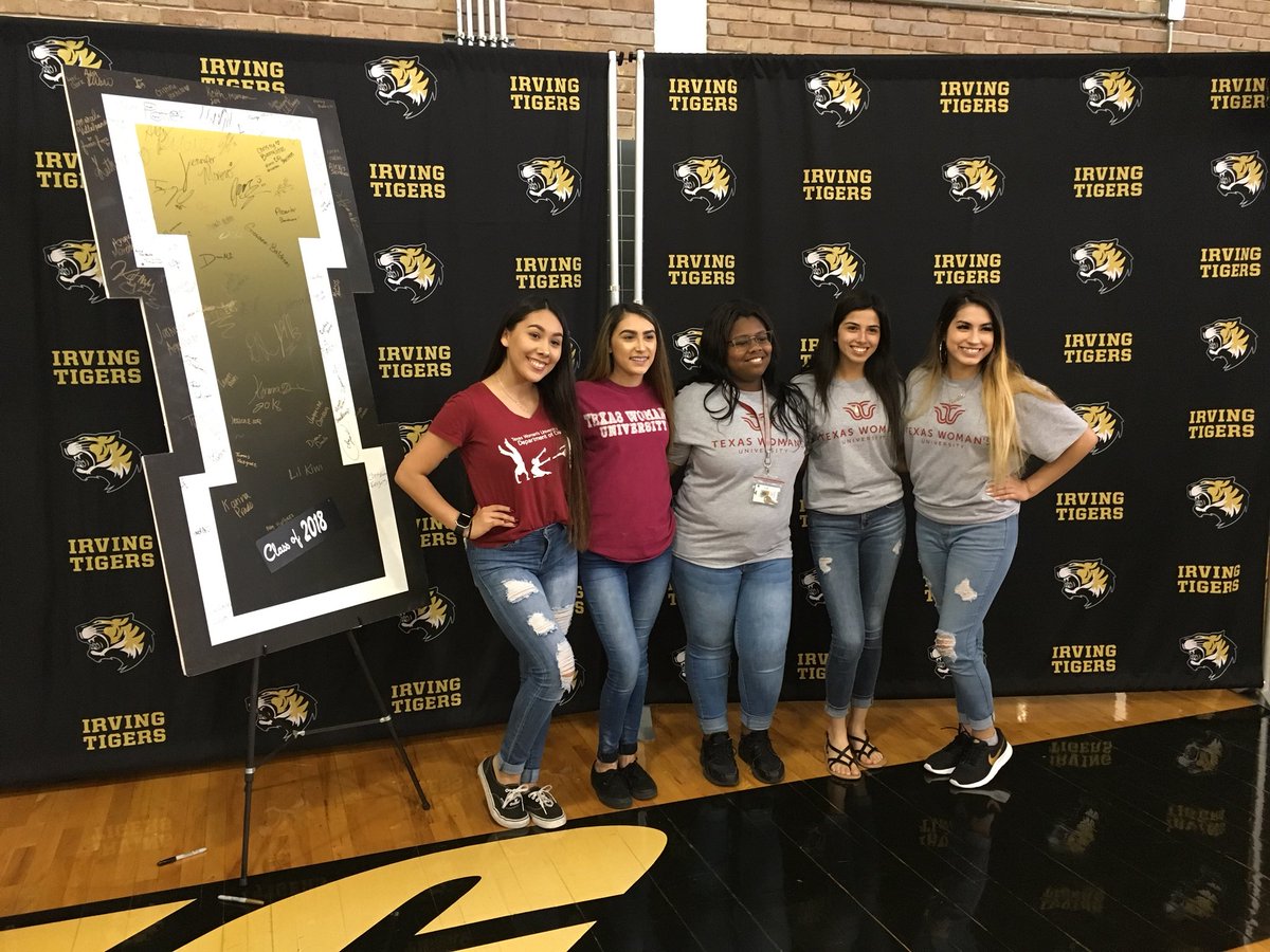 AhnaSGomez's tweet photo. @IrvingHigh Seniors will make their mark across the state and nation! @IrvingCO2018 is #CollegeBound https://t.co/l1syM7ostl