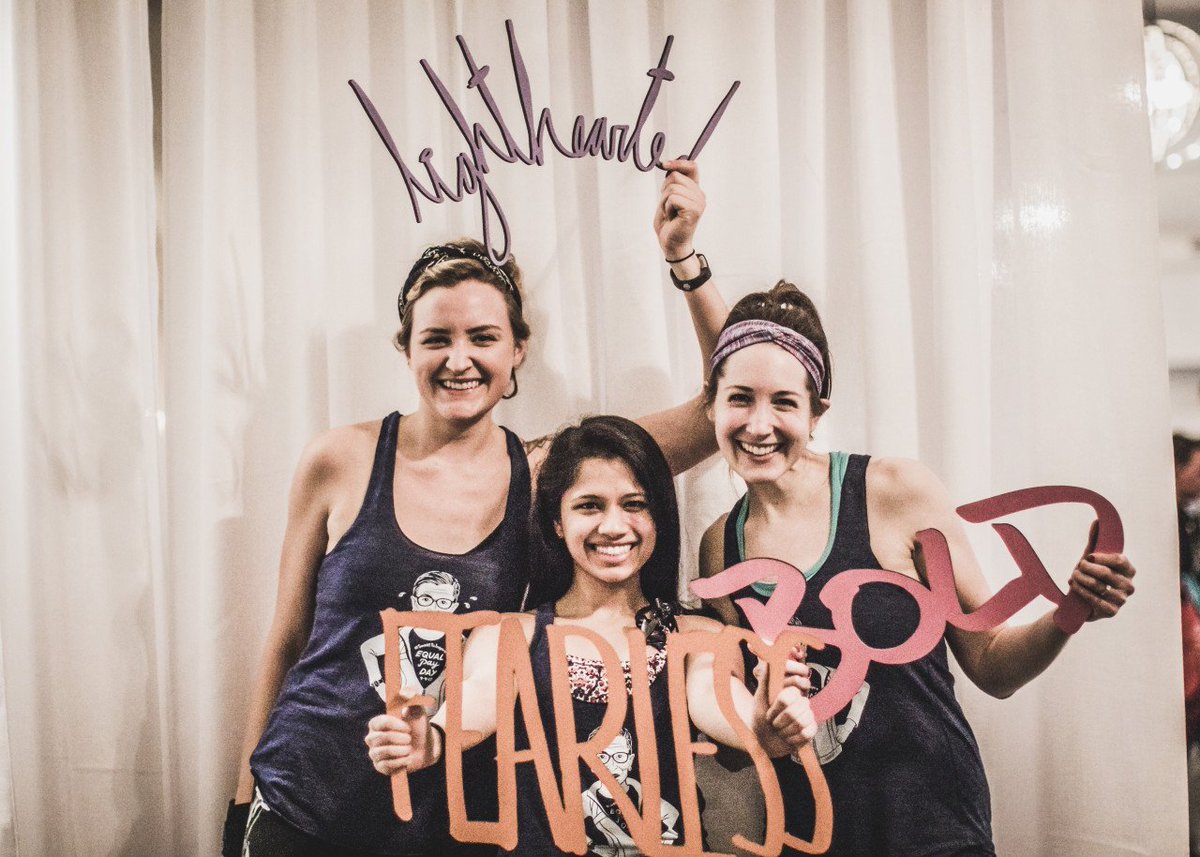 aSweatLife's tweet photo. As the official fuel bar of #SweatworkingWeek, you’ll see @LUNAbar at each event to fuel you as you sweat & crawl your way through the city. (PSST — LUNA has a BIG surprise for all crawl participants that we can’t WAIT for you to un”pack”... we think you’ll be a big “fan” of it). https://t.co/fWVCmgU1xU