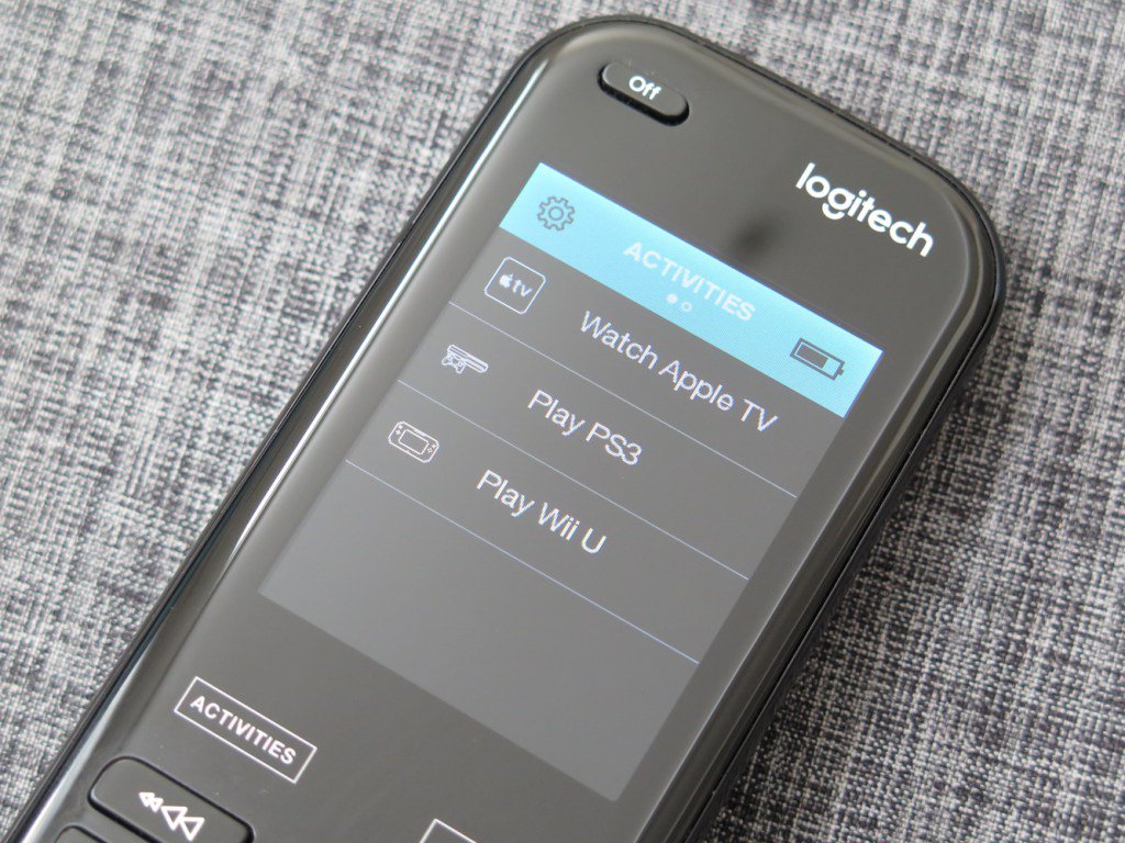 iOSHacker1's tweet photo. Logitech Harmony Elite Is The Ultimate Universal Remote (Review) https://t.co/pb2EZ9eHo4 https://t.co/0Fhf4fkElG