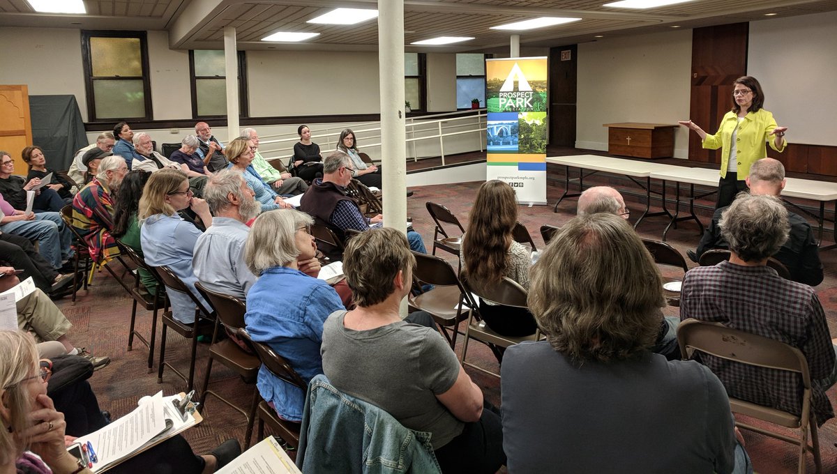 PPAmpls's tweet photo. Thanks Sen @KariDziedzic for taking time to answer questions about the legislative session at our community meeting. https://t.co/wrZ6eEhL6S