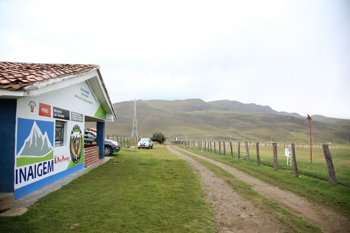 MinamPeru's tweet photo. Ministra Muñoz @construye_pais participó en la inauguración del Módulo I del Centro de Investigación Científica y Tecnológica en Ecosistema de Montaña del @inaigemperu ubicado en el distrito de #Cátac, #Anchash. #ElPerúPrimero https://t.co/Gri0UFR6Sm