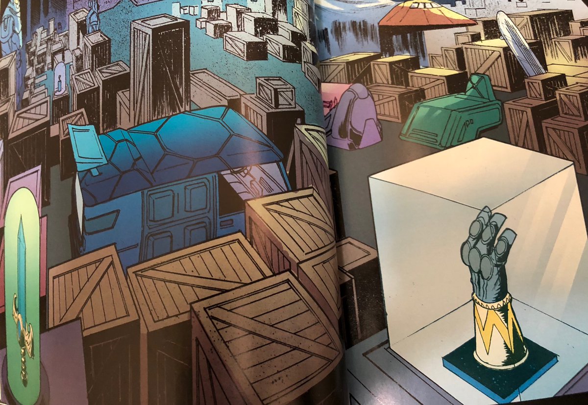 wolf_warner's tweet photo. @InDepthComics Was @Doncates trying to let us know something 3 years in advance in #ThePaybacks from @DarkHorseComics?? #Halifax sword of #GodCountry to the left.. #Thanos #InfinityGauntlet to the right!!?!!😜 https://t.co/2CdusXNT4H