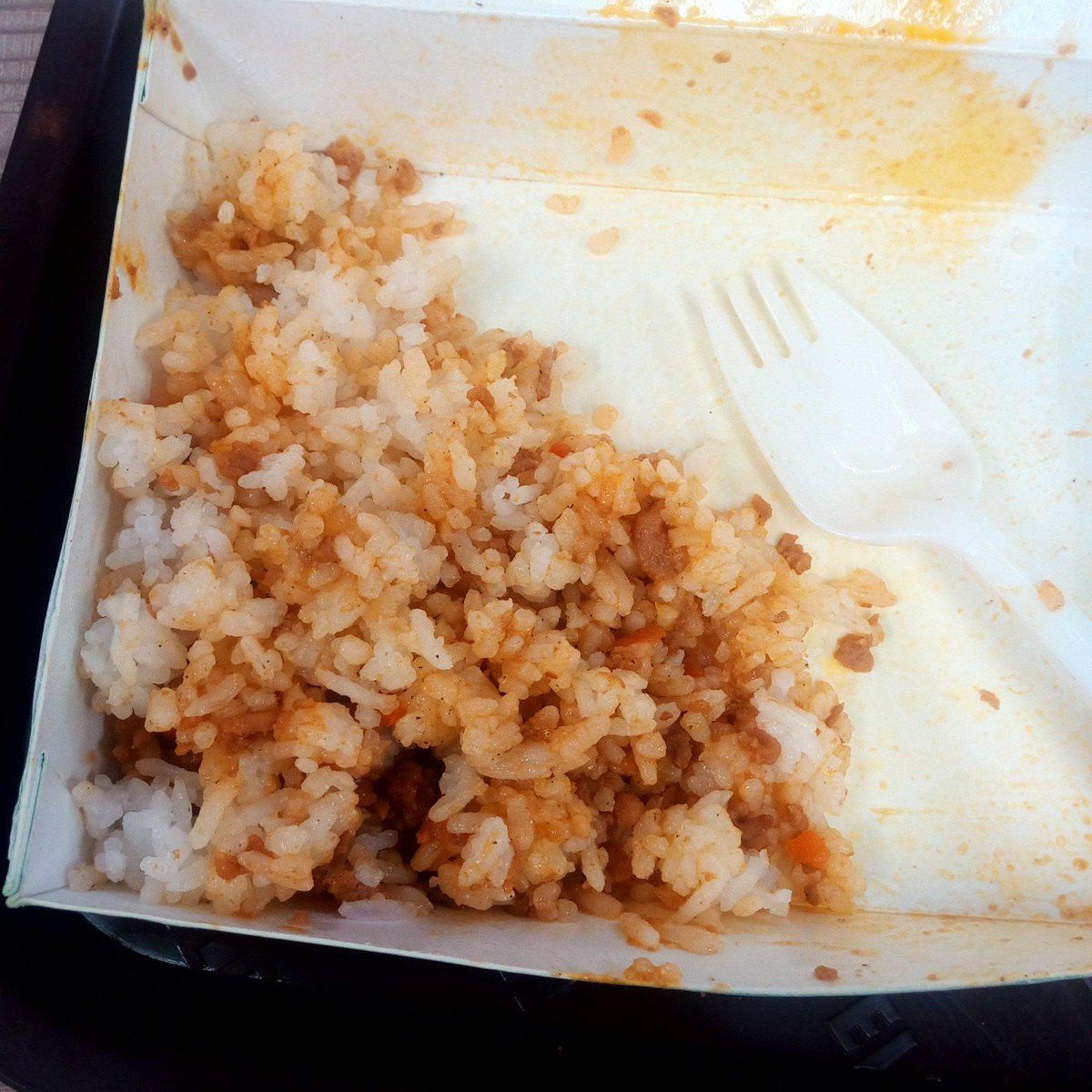 SJmirakELLE's tweet photo. my last breakie wih you.. 😂 #7eleven #BusogMeal #Giniling https://t.co/ZZJRd4hC2E