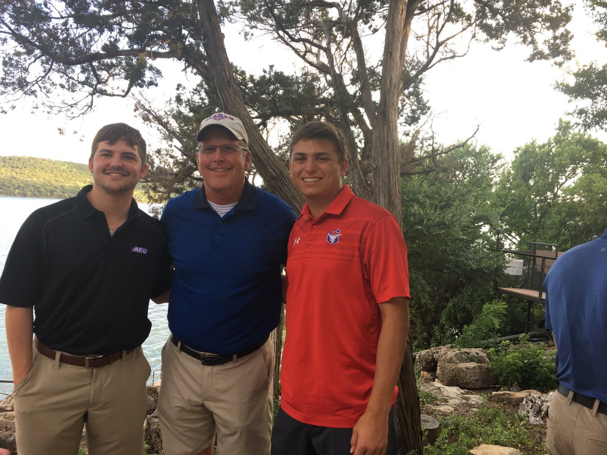 kendavidson15's tweet photo. 3 Semi Finals and a 40-5 Record.           Ben Davis and Tucker Horn https://t.co/jJP1PzXgzs