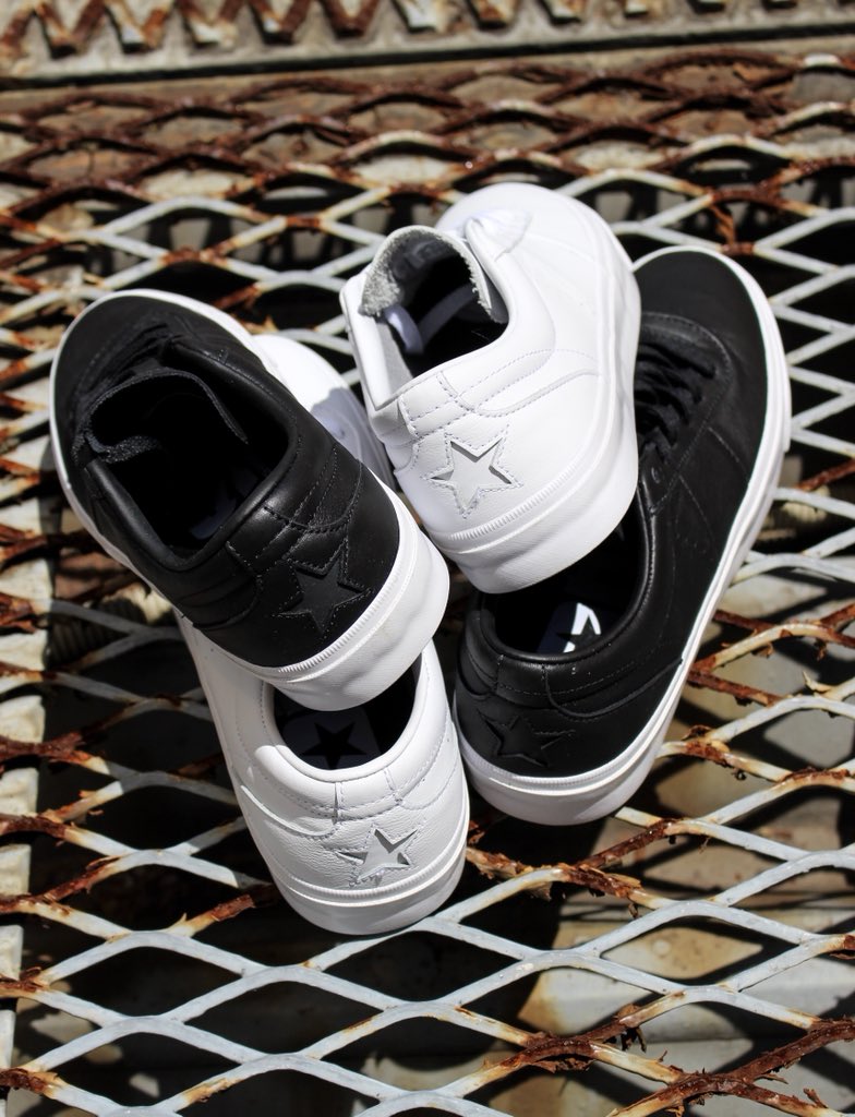 12stadium's tweet photo. ''Converse Cons''
One Star CC Pro Leather [White/Black]

#conversecons #converseskate #conssb #converseskateboarding #onestarcc #onestarccpro https://t.co/HudsplfbSI
