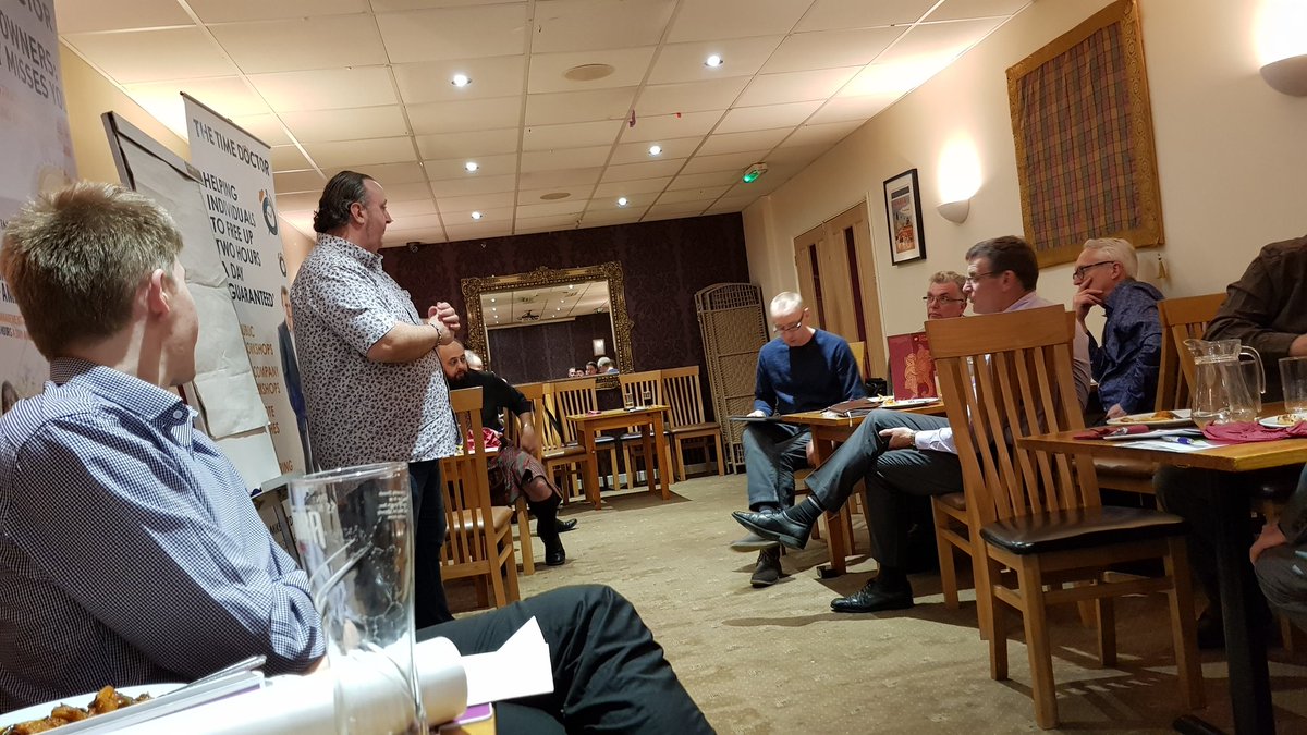 Right_Agent's tweet image. Had a nice evening over at the @sliceofindia the other night, #networking #ChutneyandChat @DrivenMediaUK @JazGreer thanks for the company!