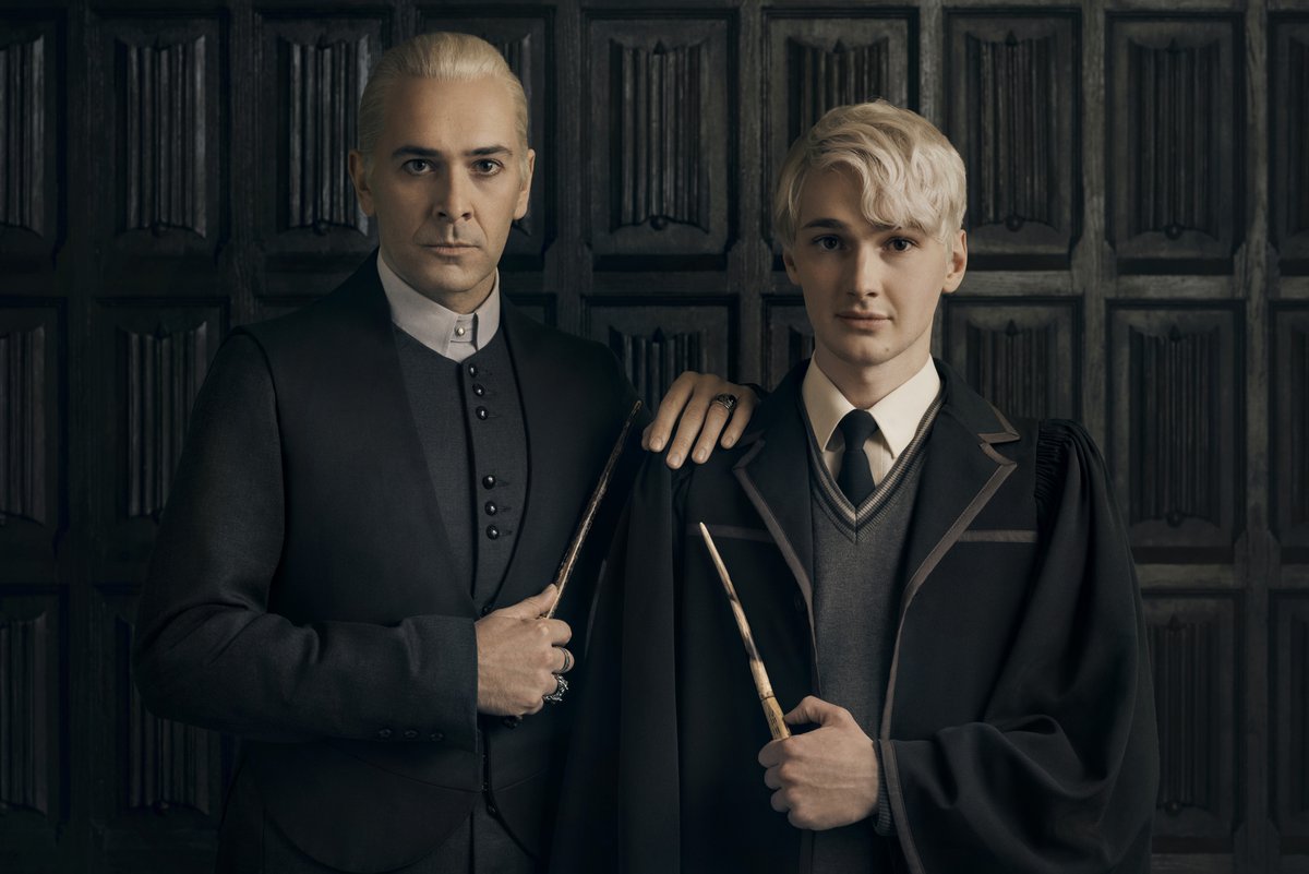 cjitkup's tweet photo. สกอร์เปียส มัลฟอย กับ เดรโก มัลฟอย ของ Cursed Child สามเจน รูปแรกคือ cast original เราไบแอสแคสรุ่นแรกมาก เพราะเดรโกหล่อ5555555 https://t.co/v7oeqSCG3s