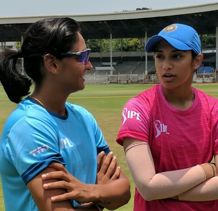 urstrulysangu's tweet photo. #Cricketlovers get ready to cheer for our champions !! The countdown has started !! 7 hours to go!! ๐ #BlazersVsNovas #PinkVsBlue #SmritiVsHarmanpreet #WomensT20Challenge #WomensIPL @SmritiMandhana @ImHarmanpreet @M_Raj03 @vedakmurthy08 @shikhashauny @raut_punam https://t.co/zzCWrx8gum
