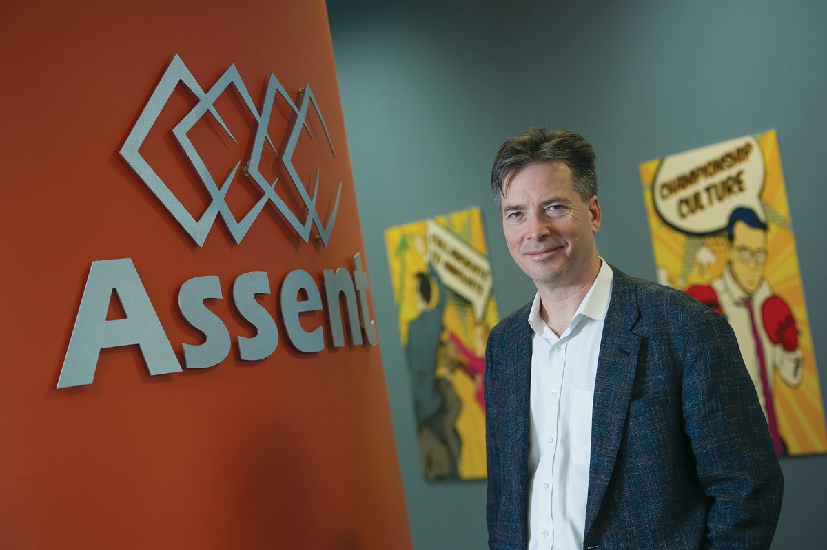 obj_news's tweet photo. An ever-expanding web of government red tape isn’t usually thought of as a strong catalyst for business growth. But then again, @AssentGlobal is no ordinary business. https://t.co/bUUJRocQRc #Ottawa #Ottnews #Ottbiz https://t.co/F1sitNzB4S