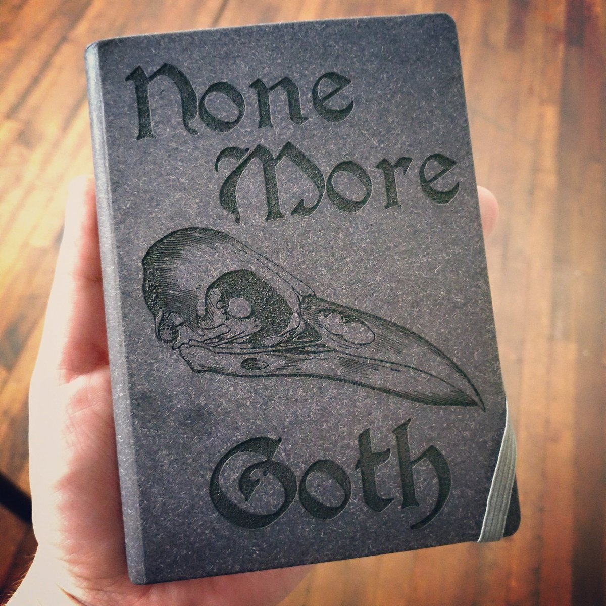 *Cackles*
New #NoneMoreGoth #LAZOR engraved sketchbook.
This turned out so great!