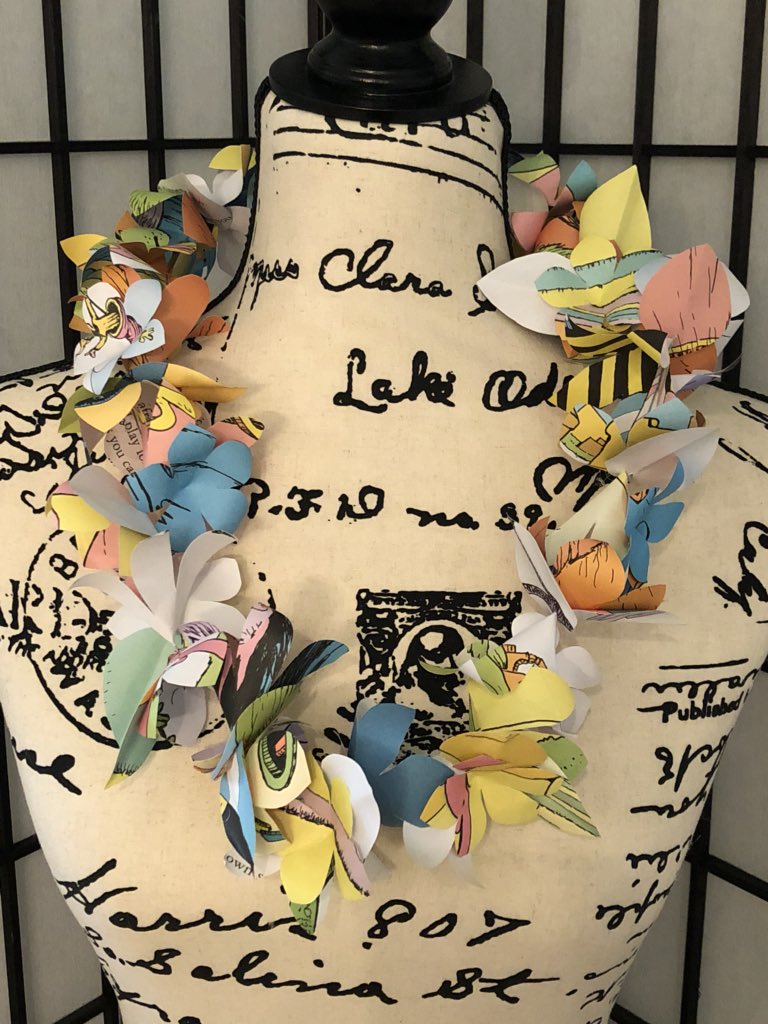 Shes_a_Crafty_1's tweet photo. New to my shop! Graduation Leis 🎓 Available in child and adult sizes

https://t.co/TFIjoTlLqA

#epiconetsy #craftychaching #craftbizparty #graduation #gradbash2k18 #graduate #GRADUATIONDAY #Kindergarten #leis #giftidea #giftideas https://t.co/kXL4A82M5X