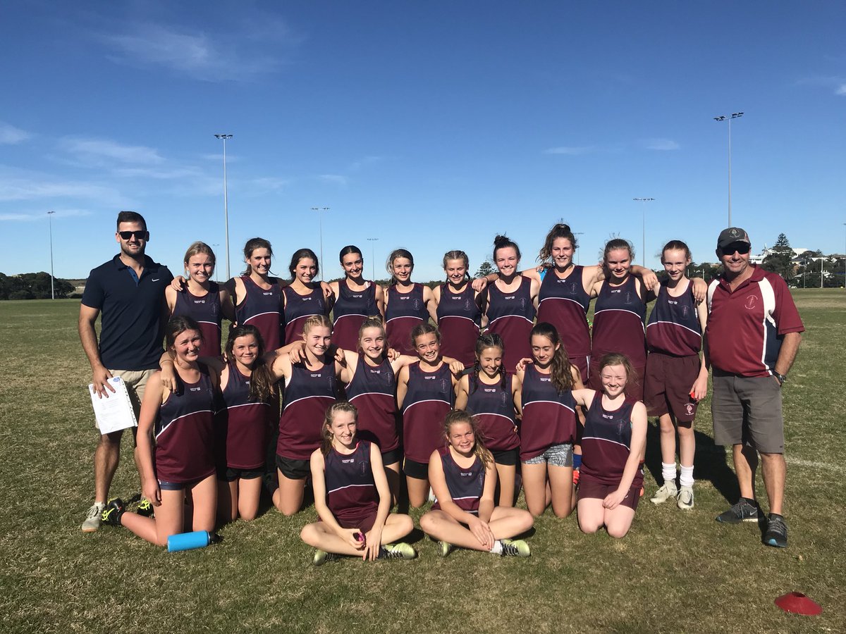 AFLsydill's tweet photo. WINNERS 🥇 Huge congrats to Holy Spirit College, Bellambi for winning U15s Swans Cup. They now progress to the State Final in Canberra! @aflnswact https://t.co/fEoBgkTnoi