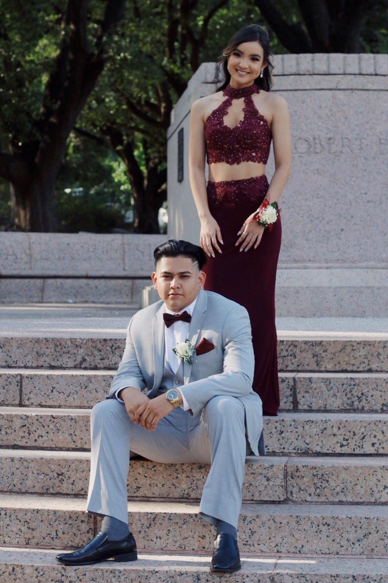 Brown__Ice's tweet photo. It’s us against the world 🌎 💫 #Prom2k18 https://t.co/pbkhzBDHBN