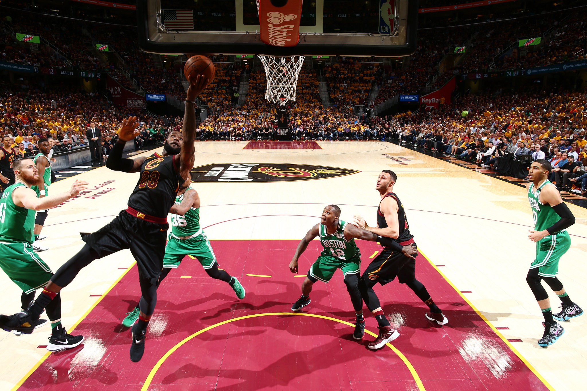 ESPN Stats & Info on X: "In Game 4, LeBron James scored 26 points in the paint, tied for his 2nd-most in a postseason game in his career. The Celtics on the