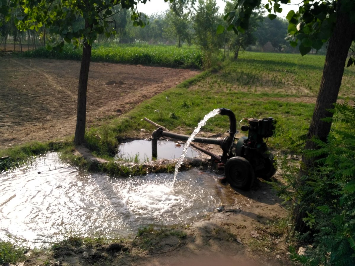 M_F_alam's tweet photo. Cost of operating diesel pump sets (~ 1 USD/hour) makes groundwater pumping a costly affair &amp; more so in summers when requirements are high thus only few do it. Improving pump efficiency can save 30-50% of cost:opportunity but can be a long term risk to GW? https://t.co/dxz6gb7QQc