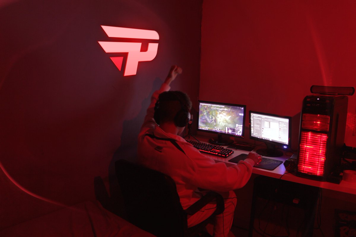 ovinnisantos's tweet image. Aquele lugar aonde passo o dia todo!

Pain é tradição... ja ouviram essa né

#UpdateYourGame (Sei que a promo é pro Instagram)