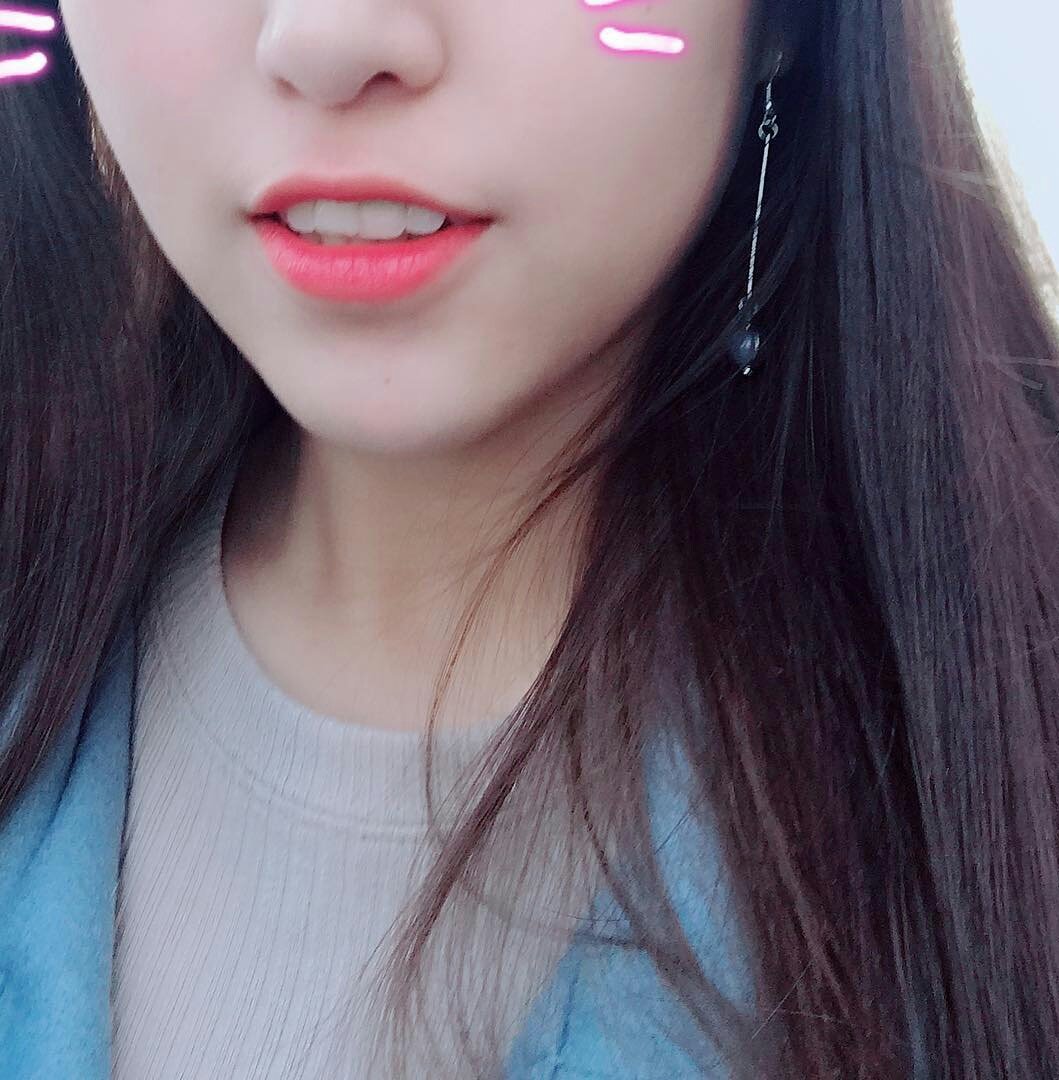 어젠.. 오랜만에 중국 친구 만나로 갔어요. 추운아침 ㅠ