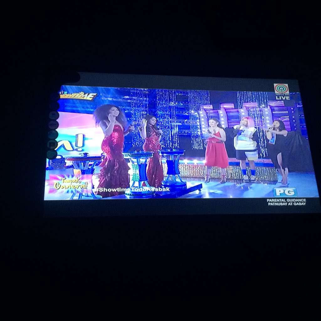 garcia_stuffony's tweet photo. Grabe Ang saya talaga 😂, grabe yung tawa ko Meme @vicegandako. Love you meme ❤️.
#ShowtimeTodoResbak https://t.co/EFTIzP5i0v