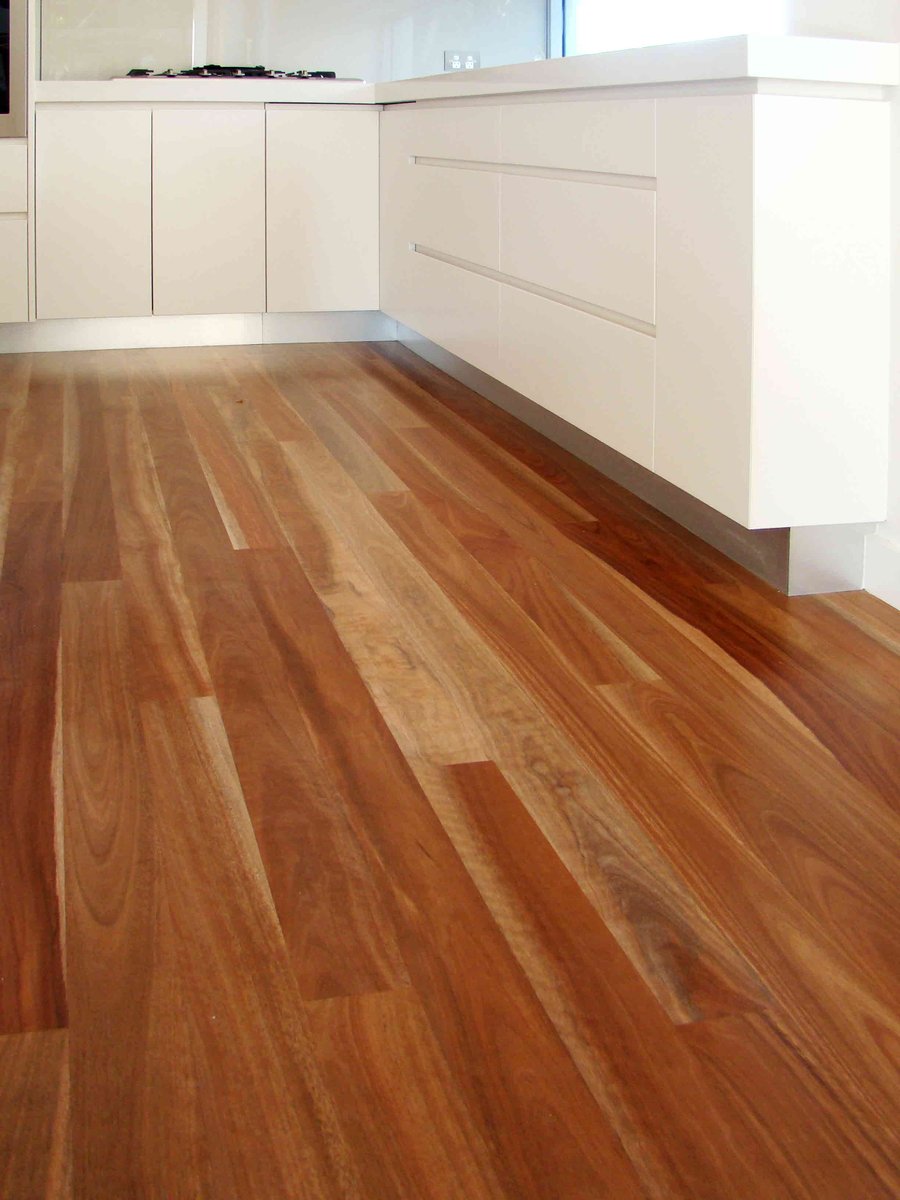 SETimber's tweet image. Stunning Spotted Gum flooring! Such a beautiful variation of colours 🌈

 #setimber #timber #timberfloor #timberfloors #floor #floors #flooring #floorboards #spottedgum #solidtimber #interiordesign #contemporary #decor #inspiration #interiors #floorideas #melbourne #sydney