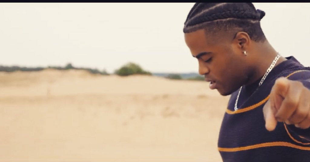 youtu.be/AGvJ5kRPY04
#new #smash #alert 🚨🚀 Nino ft steady tafariz Singa en moi .. alleen met jou .. ook op <a href="/punablog/">Puna.nl</a> #share #love #music #joshua