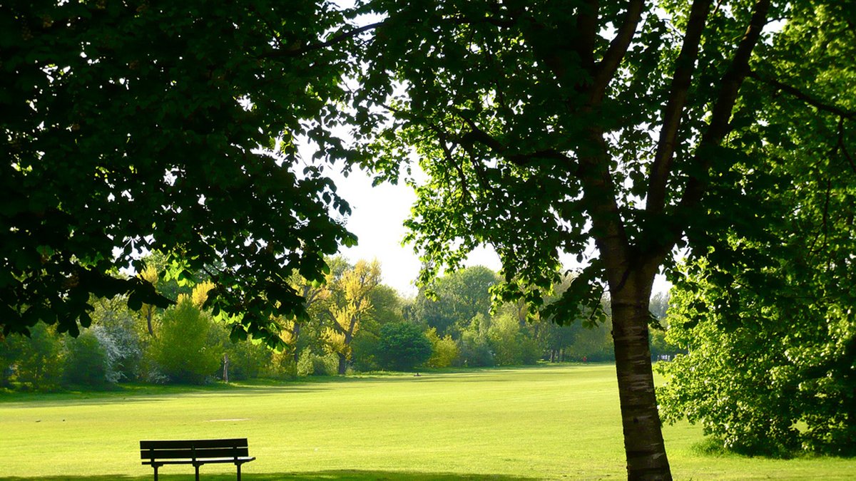 ChesterRow_'s tweet image. Charles Baker Place has an enviable location for #activefamilies in #London, with sports clubs like @MagdalenTennis and the #greenspaces of #WandsworthCommon right on its doorstep