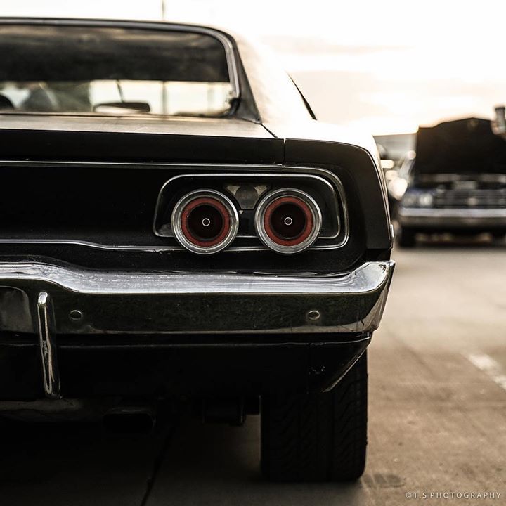 ClassicCarWirin's tweet photo. Taillight Tuesday #Repost @t_s_photography
・・・
1968 Dodge Charger
#cargramm #carswithoutlimits #dodge #charger #hemi #motor_head_ #amazing_cars
#carinstagram #rpmlifestyle #autokings #fe_motorworks #carlifestyle #exotic_performance #amazing_cars #aut… https://t.co/AD7f0kifxo https://t.co/QWd9oBCvyB