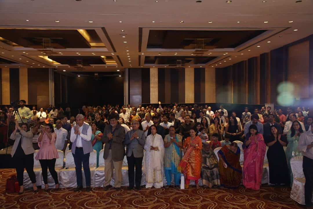 v4oncemore's tweet photo. . #CorporateGig at @sahara_star
Our enlightening performance for Suumaya Lifestyle Limited #IPOLaunch Event got featured in https://t.co/vqsCr7fE1S
#Suumaya #suumayalifestyle #NNMGroup #Gretex #nseemerge #Gujratimidday #SaharaStar #corporateworld #corporateevent #v4oncemore https://t.co/V8GQ2we1no