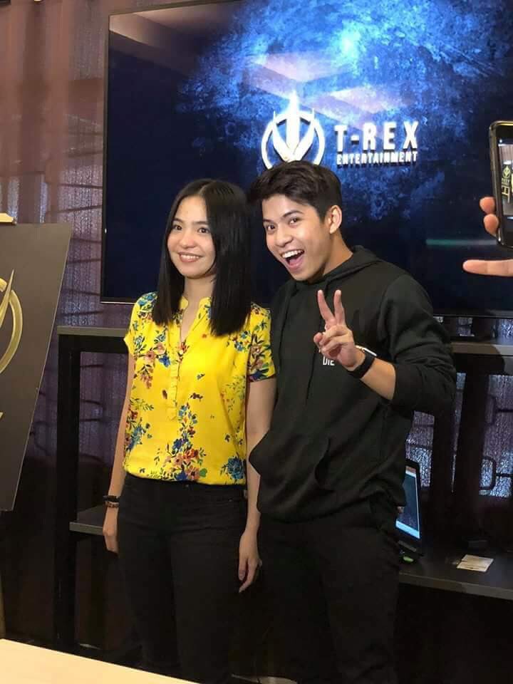 NashLeneWorld15's tweet photo. “The best is yet to come.” 
“Worth the wait.”
“Magkakamovie din sila tas sila yung bida.”

ETO NA YUN GUYS EH ETO NA YUN!!THE LONG WAIT IS OVER AND IT WAS WORTH IT!!! OUR FANMILY REALLY DESERVES THIS! WE LOVE YOU BOTH!!!!

#ClassOf2018 https://t.co/sXw0tVyuSZ