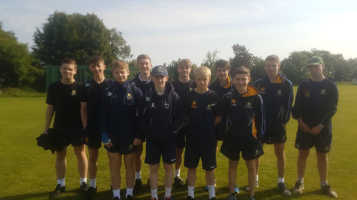 HBSPE's tweet photo. Cricket Sports Leaders officiating at the @NorthHertsSSP Kwik Cricket Primary Schools Competition https://t.co/HInuNf7mWh