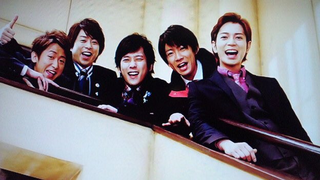 waka___ars's tweet photo. ・

ふと嵐5人全員がうつった時の
顔面偏差値の高さといい笑顔の可愛さといいスタイルの良さといい、、、
最強すぎん？？？！！！🤤♡

・

うおお会いたいいいい〜〜 https://t.co/04YMjMwzt2