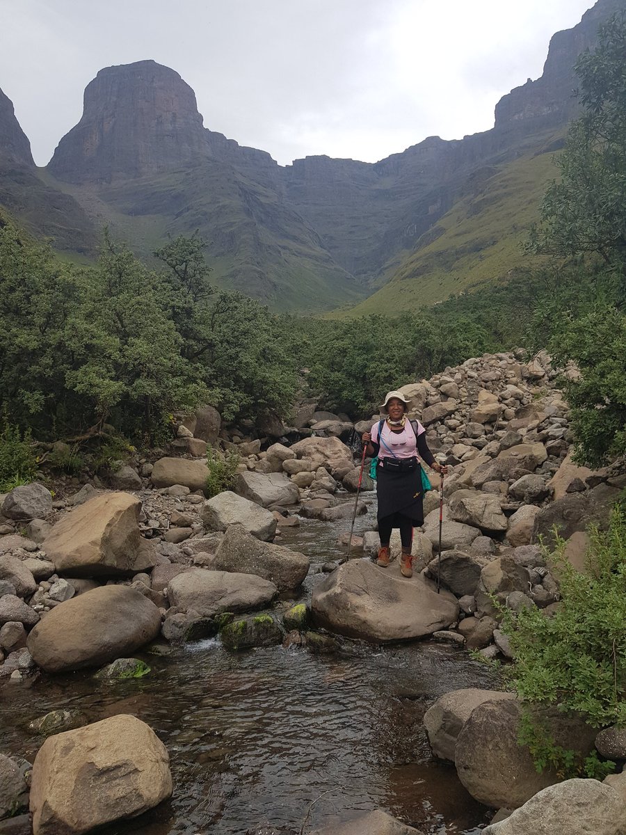 Lermon's tweet image. Hi @davidosullie I'm a hiker and have been to Drakensberg a couple of times... Im enjoying your conversation with the Wits Professor on RockArts .... You've given me another reason to enjoy the Berg as a hiker. Want to go via the Rock art there. Thanks #BreakfastwithDavid