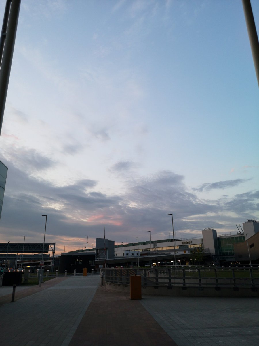 nothingplusmore's tweet image. Another long night at Heathrow, everyone is a tourist here or acts like one.
It feels very lonely