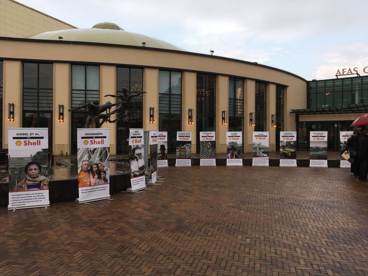 milieudefensie's tweet image. Een overzicht van #shell rechtszaken tijdens de #ShellAGM  #PeoplevsShell