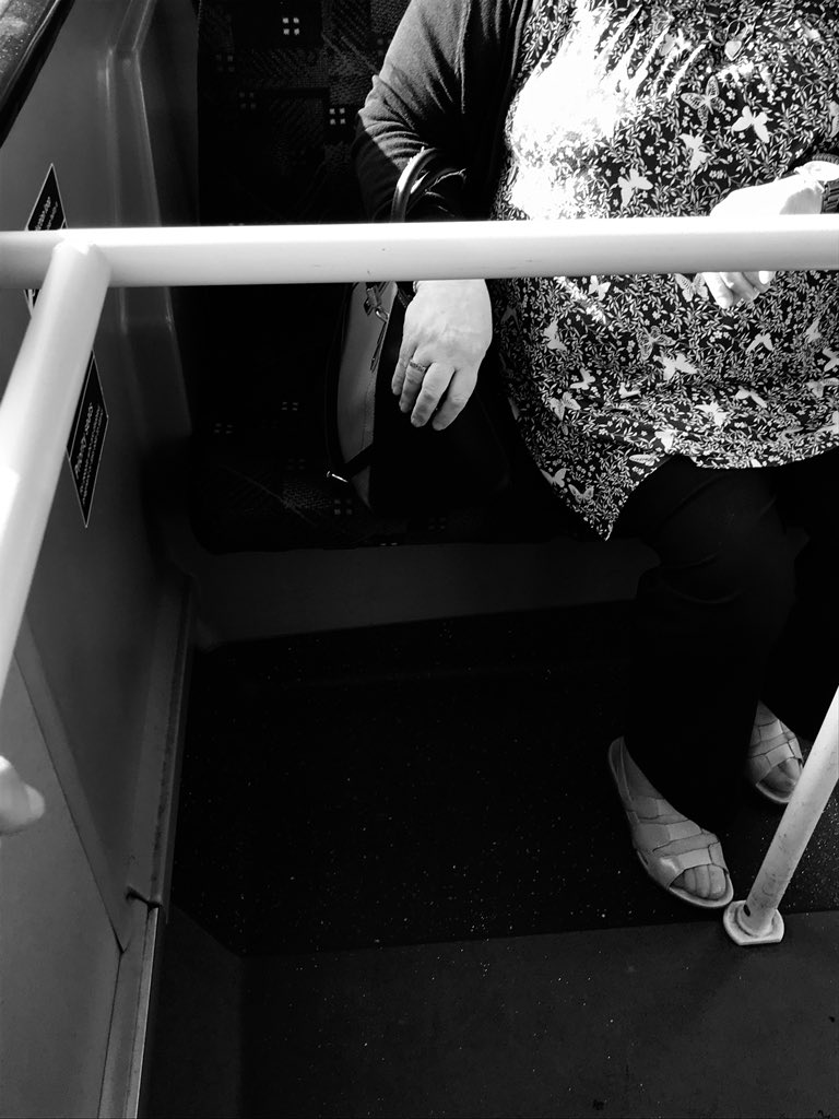 peanutuncle's tweet photo. Bus 155
London https://t.co/ztKe1IQF5O