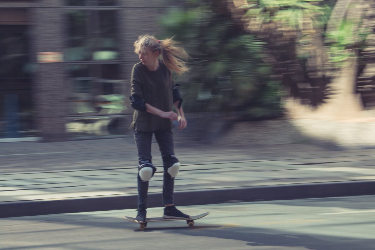 Cruising through the streets of Joburg on a skateboard sounds like fun, doesn't it? It is! Had a great time on Sunday with City Skate Tours as part of the #JoziWalks2018 weekend. By the end of it we were all skating like pros! #JoziWalks