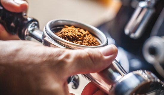 UkCoffe's tweet image. @UkCoffe 

For the Horeca channel Mokador created a unique blend, the Gran Miscela Mokador, the result of experience built up over the years which couples the ability of selecting raw materials with the art of blending and roasting.