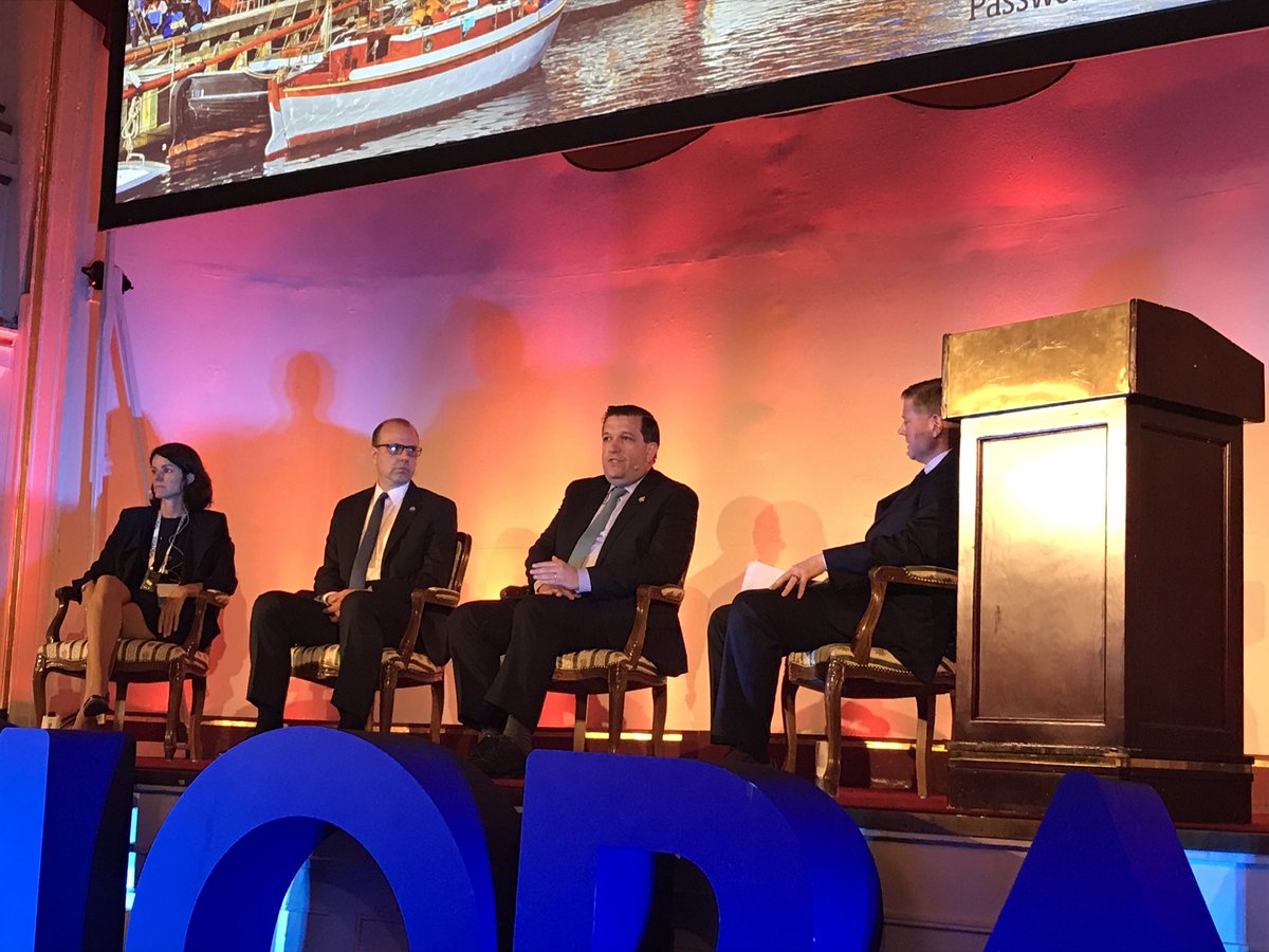 From Europe to Mexico to California what’s happening with #energyefficiency to tackle climate change? Great #eeglobal fireside chat with <a href="/screuheras/">Santiago Creuheras</a> <a href="/MWorsdorfer/">筱宁</a> <a href="/CalEnergy/">California Energy Commission - ⚡#CalEnergy</a> Commissioner Andrew McAllister and <a href="/jasonhartke/">jasonhartke (he/him)</a>