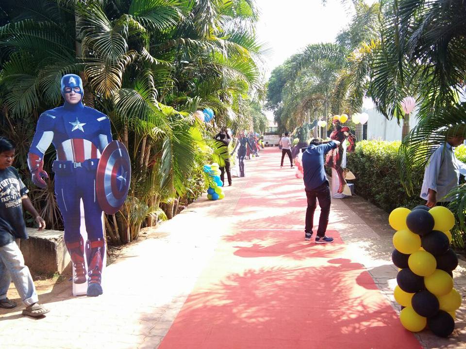 OrissaPOSTLive's tweet photo. #Hollywood Superheroes pep up theme-based parties
Event managers feel that #superheroes such as #IronMan, #Thor, #Hulk, #Avengers and #Deadpoolseries excite kids and has given a new boost to the superhero #themeparties in the city.
For More Visit:- https://t.co/sUecTXav6k https://t.co/BpDOdDLLMi