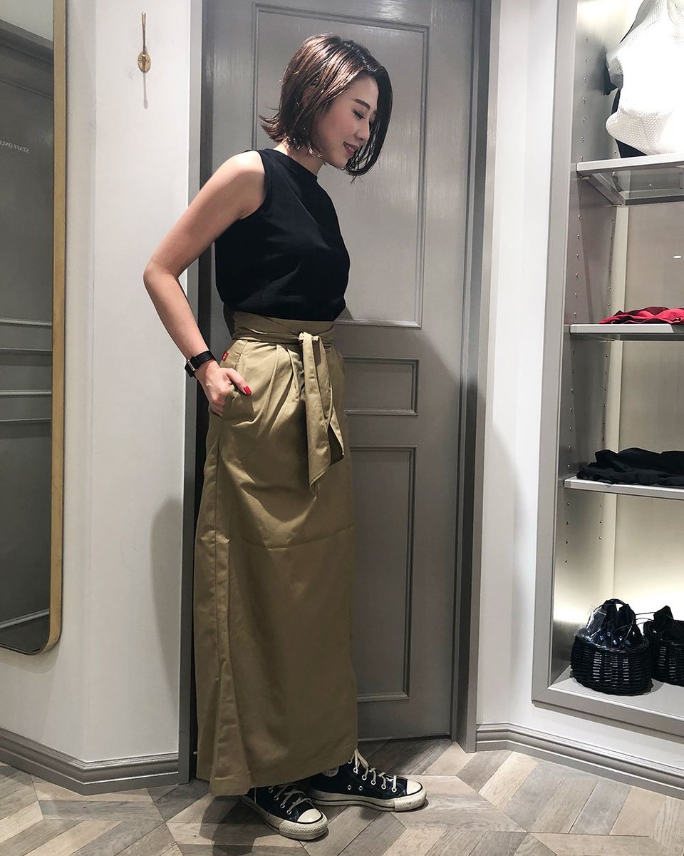 Nano Universe ナノ図鑑 今回ご紹介するのはルミネ新宿店の井戸沙希さん 洗練されたスタイリングと説得力のある接客で 後輩たちの憧れの存在でもある彼女 休日は趣味のダンスと友人とのごはんでエネルギーチャージしています 着用のスカート Nano Universe ナノ図鑑 今回ご紹介するのはルミネ新宿店の井戸沙希さん 洗練されたスタイリングと説得力のある接客で 後輩たちの憧れの存在でもある彼女 休日は趣味のダンスと友人とのごはんでエネルギーチャージしています 着用のスカート