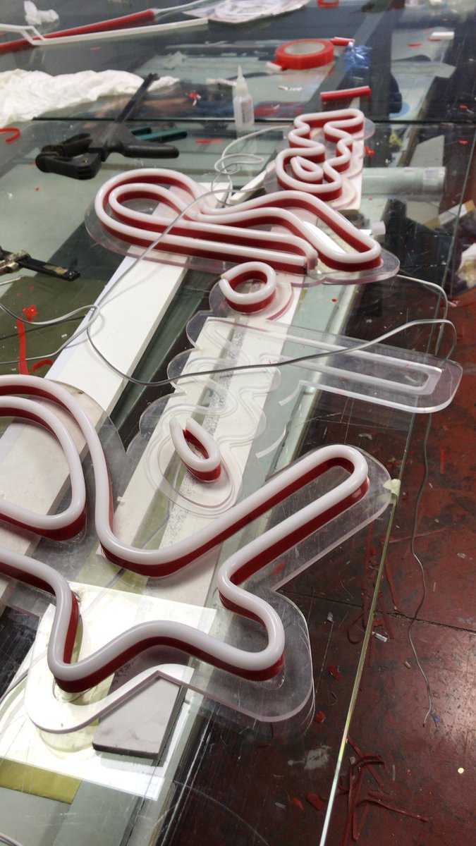 pdfcluster's tweet image. #ledflexible #ledflex #pepejeans #rayban #laser #cnc