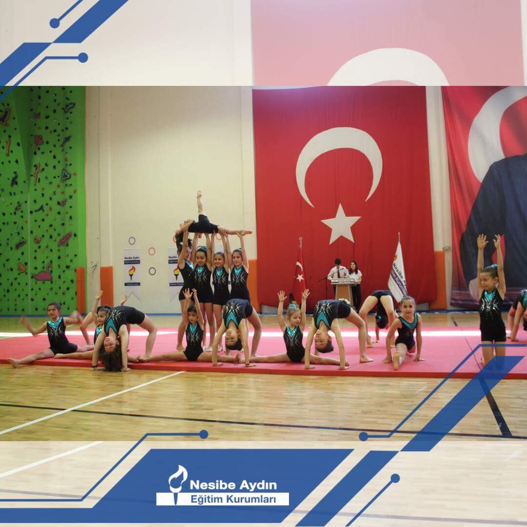 nesibeaydin's tweet photo. Ulu Önder Gazi Mustafa Kemal Atatürk’ün Türkiye’yi emanet ettiği gençlerimiz, aydınlık yarınların simgesi öğretmenlerimiz ve velilerimiz ile birlikte 19 Mayıs Atatürk’ü Anma, Gençlik ve Spor Bayramımızı coşku ile kutladık. #NesibeAydınOkulları  #NesibeAydınEğitimKurumları https://t.co/LvC0c5fRa4