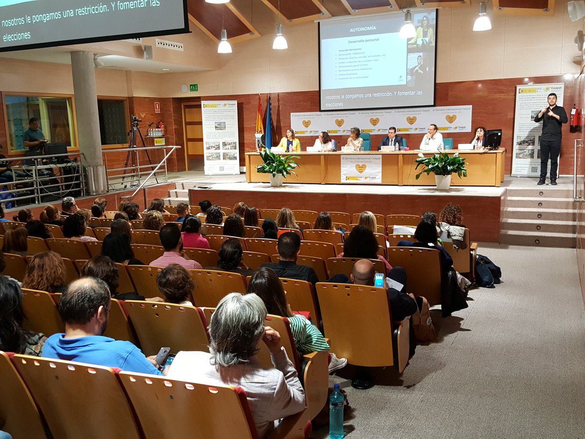 Súper interesante la sesión de Autonomía Personal en el Hogar de la Semana Internacional #Ceapat18