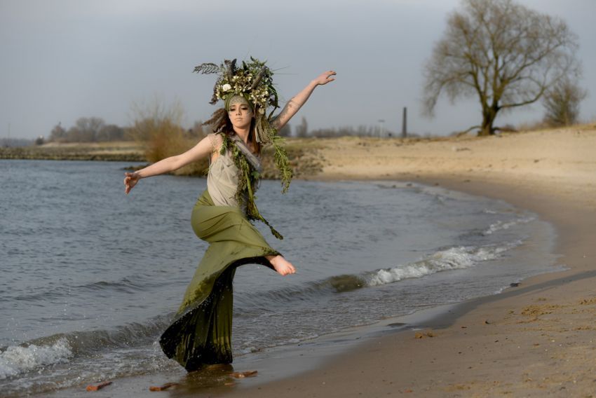 We zitten er midden in: de Sustainable Fashion Week. Mede omdat Nijmegen European Green Capital 2018 is, wordt de getoond hoe de hedendaagse mode- en textielindustrie zich verhoudt tot duurzaamheid.
buff.ly/2rZS4Uf