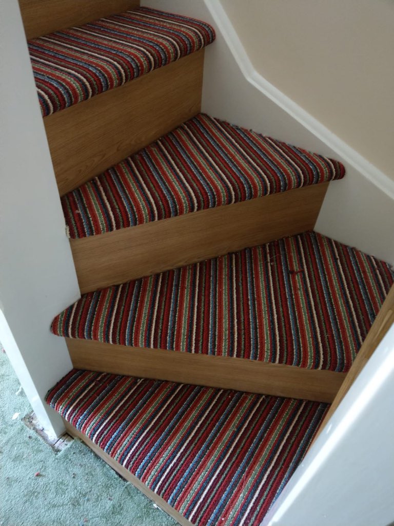 CarpetsCrosby's tweet photo. @iLoveEveryStep contemporary stripe poppy to the treads and 9’ oak LVT to the risers https://t.co/EjVT6fOzys