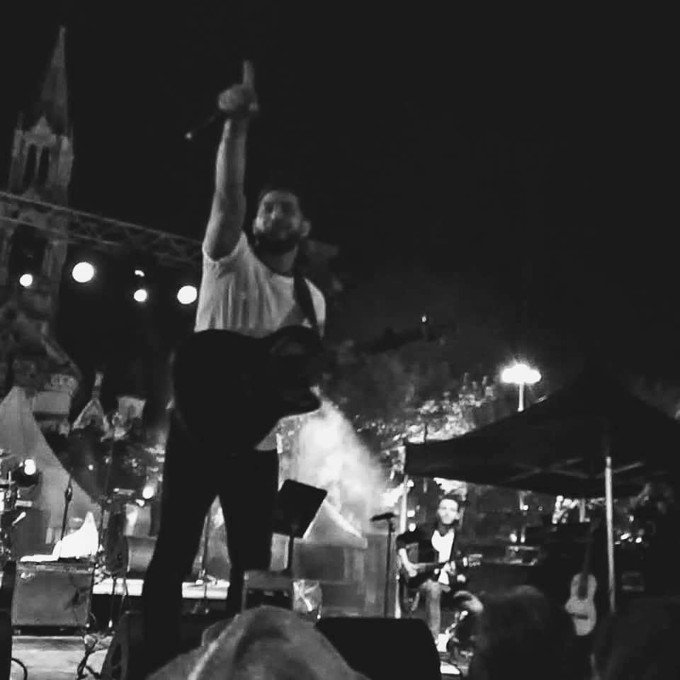 LoukasOfficiel's tweet photo. Buenas Amores !
QUE BONITOOOOOOOOOOOOOOOOOOOOOOOOO
Estoy muy Feliz de poder compartir con ustedes algunas fotos del concierto de NÎMES -FRANCIA 🇫🇷 #Loukas #Musica #Nimes #Francia #Concierto #ConBanda #JuanMa #Alex #Samuelito #ArteYPasion #Bailarinas #LnbStudio https://t.co/38YrTe2CQ9