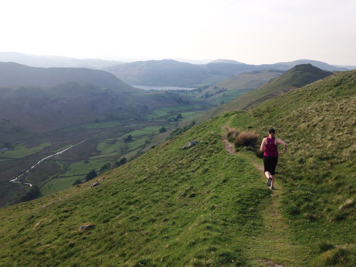AmIntLakes's tweet photo. Enjoying a nice evening jog before dinner at #rampsbeck. @anotherplace_uk #fellrunning #notjustlakes #Ullswater #Cumbria https://t.co/DvFb10N15V