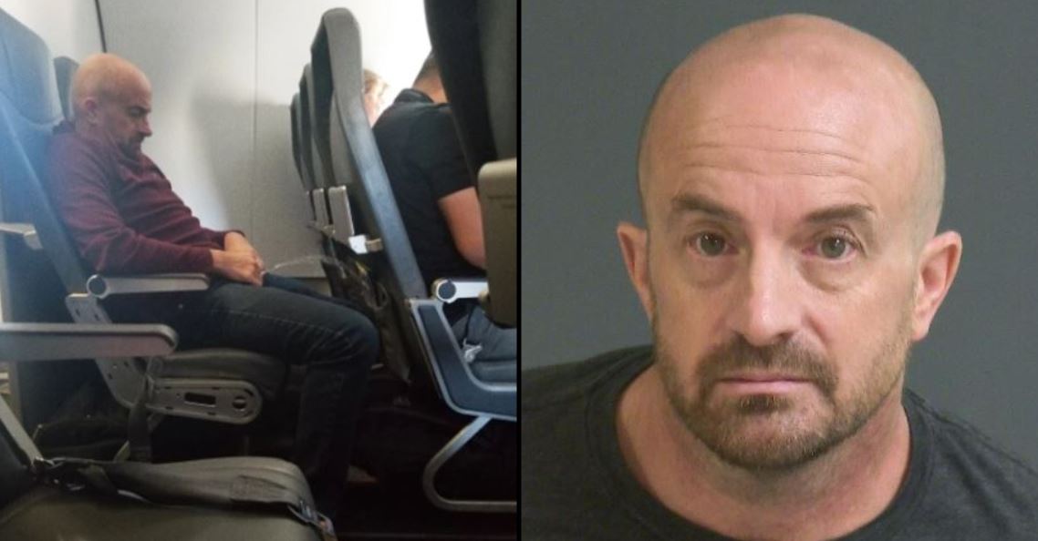 ladbible's tweet photo. 'Extremely intoxicated' man caught peeing on the back of airline seat during flight. https://t.co/hYHTErqh3I https://t.co/9ugMQZOeEh