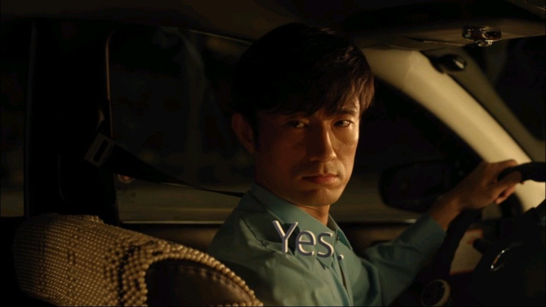 kmuknow's tweet image. 넷플릭스 드라마월드 (2016, Dramaworld) 제대로 약빤 드라마 ㅋㅋ 한국드라마에 빠진 미국 대학생이 한국 드라마세계관으로 가서 펼쳐지는 드림물로 온갖 클리셰들 돌려까기에 어안이 벙벙해지는데 저런 약빤장면들까지 종종 등장함 택시기사가 '네' 라고 대답하자 자동자막붙는 부분보고 오열ㅋㅋㅋ